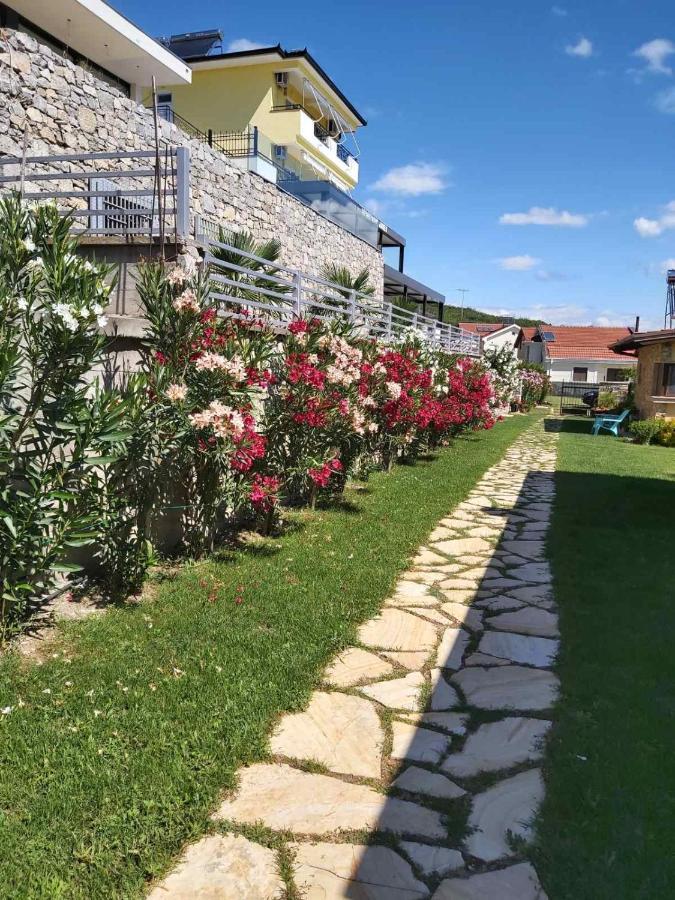 סטאר דויירן Apartments And Villas Janev מראה חיצוני תמונה