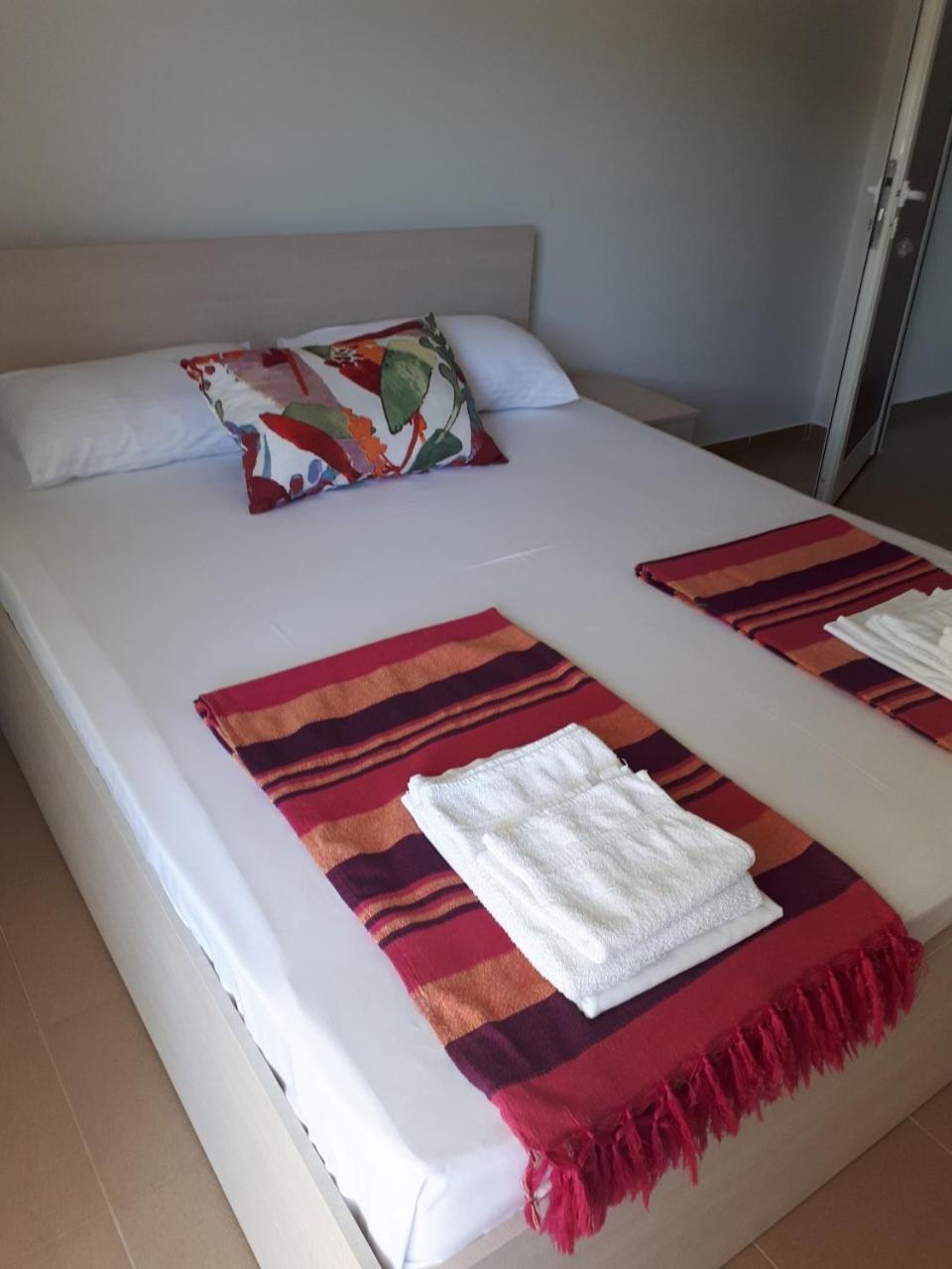 סטאר דויירן Apartments And Villas Janev מראה חיצוני תמונה