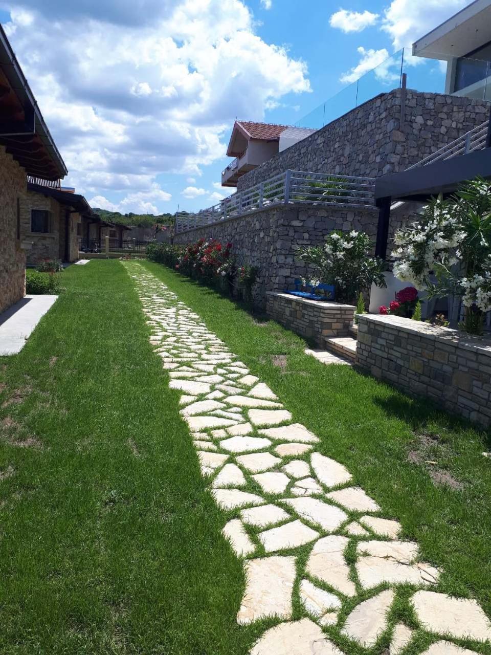סטאר דויירן Apartments And Villas Janev מראה חיצוני תמונה