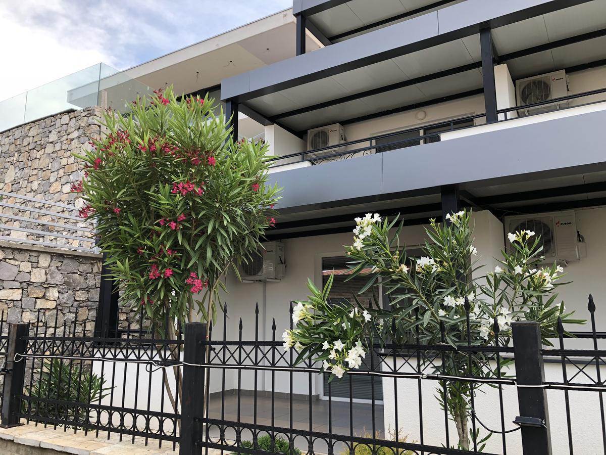 סטאר דויירן Apartments And Villas Janev מראה חיצוני תמונה
